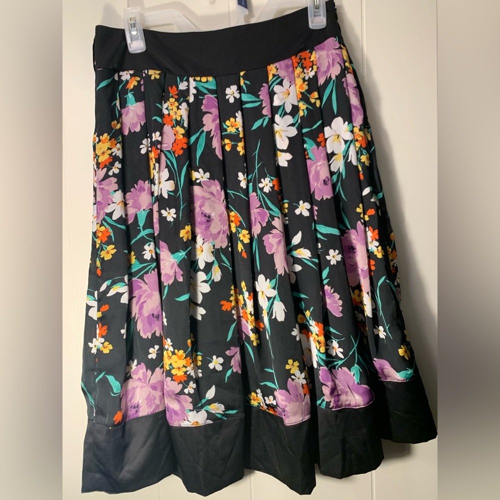 Kische midi skirt  satin feel colourful flowers